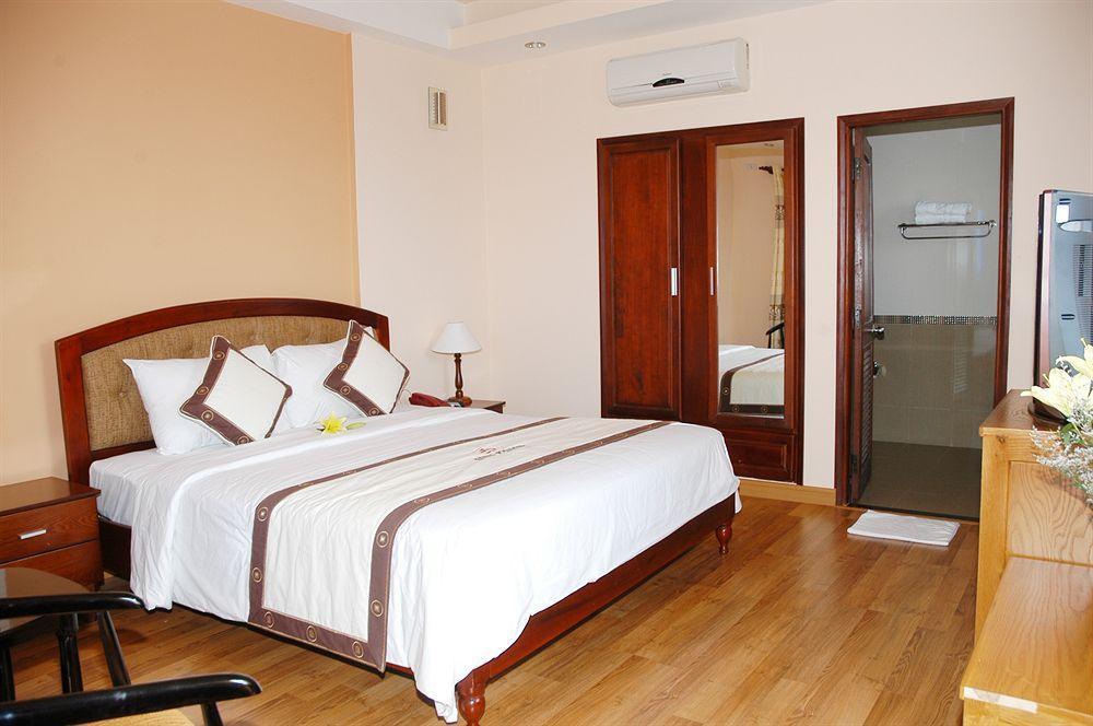 Oriental Nha Trang Hotel - Doi Dien Bai Bien Esterno foto