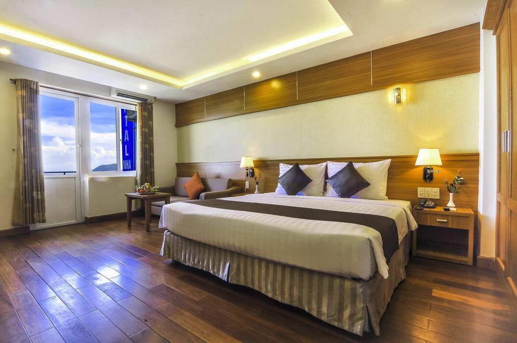 Oriental Nha Trang Hotel - Doi Dien Bai Bien Esterno foto