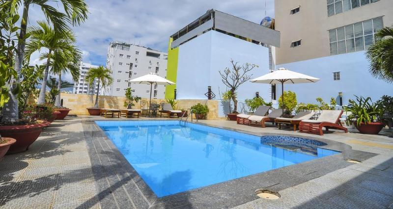 Oriental Nha Trang Hotel - Doi Dien Bai Bien Esterno foto